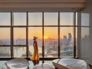 SEYA Panoramic Hotel - Chongqing Raffles Plaza Jiefangbei（Managed by SEYA GROUP）