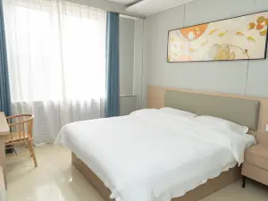 Junyi Chain Hotel（ Zaozhuang Xinyuan Road, Shanting District）