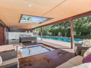 Bale Luxury Resort - Holiday Management