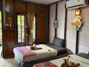 PP Garden Home Bungalow
