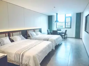 Chongyang Bangyue Grand Hotel