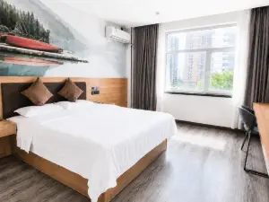 Shangkeyou Chain Hotel (Lixian Traditional Chinese Medicine Hospital Bus Station Branch)