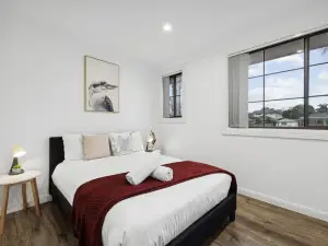 Comfortable Rooms – Quiet Location, Easy Access