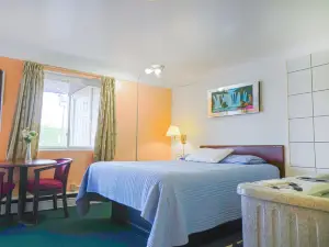 Bay Motel by OYO Bay City
