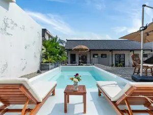 Wangle Resort Hotel (Zhanggong Bridge Gourmet Street)