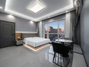 Ruiheng Hotel (Harbin Ice and Snow World Rongchuang Park Branch)