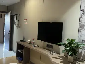 Huike Business Inn