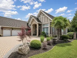 Susan’s sweet home
