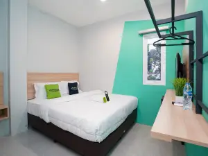 Urbanview Manukan Family Inn Surabaya