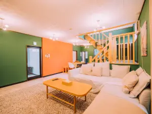 Yuzawa Onsen Lodge House B