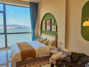 宿嶼海·loft海景公寓（威海站韓樂坊店）