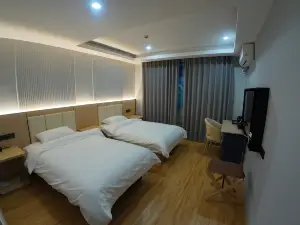 화이닝 아이신 부티크 호텔