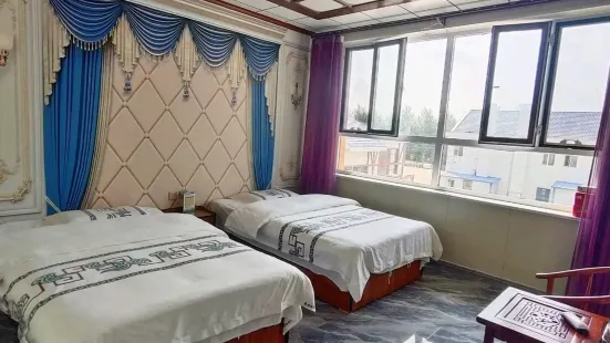 Hotels in Yida