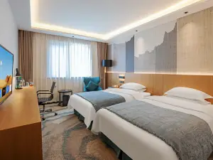 Pucheng Xinglong Hotel