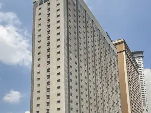Ibis Budget Phnom Penh Riverside