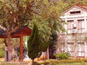 China Xuanhe Vacation Apartment