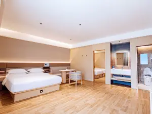 Yushu Quanju Hotel