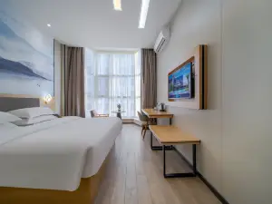 GELI Hotel (Linyi Pingyi Yinhua Road)