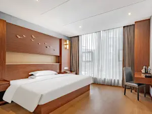 Guangzhou Jiulong Hotel (Luodian Mingzhu Central Plaza)