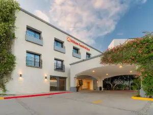 Hilton Garden Inn Tijuana Airport