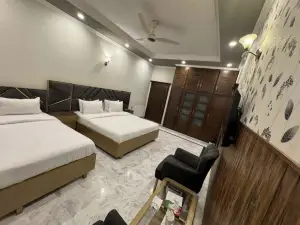 Galaxy Family Hotel Karachi Airport