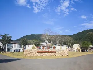 โรงแรมซุ่ยเฟิง หนิงโตว