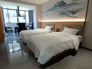 Jishui Zhisheng Business Hotel