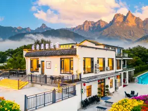 Jiuhua Mountain Youtu Resort Homestay