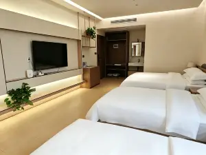 簡居民宿（タン城体育場）