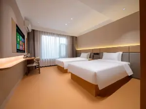 Ruibaiyun Home Inn (Heze Bus Station Jiahecheng Branch)