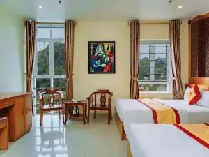 Chu Long Hotel & Spa
