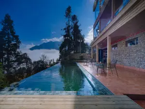 Dawn Over TerracesHomestay