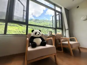 瓦房頭·自然教育民宿（臥龍鎮中國熊貓大道店）