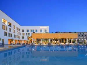 mk | hotel tirana