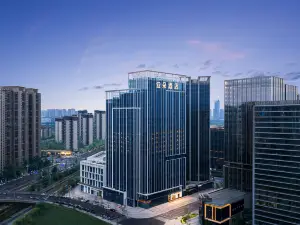 Chengdu Longquanyi Dong'an Lake Atour Hotel