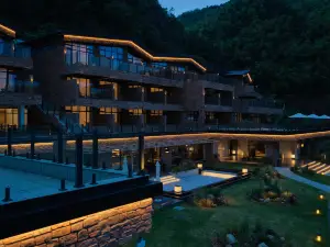 Jinyun Chunshang Yunduan Secret Resort Hotel