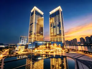 cloud hotel