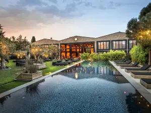 Warehouse by the Stay