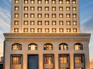 Homeinn · neo (Linxia Central Square)