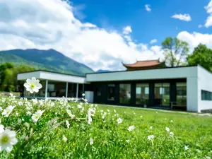 Jia Genba Mountainscape Homestay