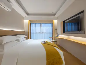 준란 리 펑 라이트 럭셔리 호텔 (츠시 항저우만 센추리 시티 지점)