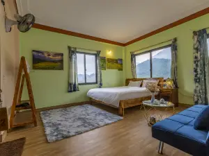 Stone Paradise Homestay