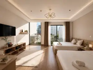 UrbanR Danang Beach - An Thuong Walking Street