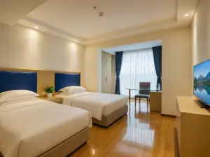 Xinzun Hotel (Leshan Station Jiaxing Road Food Street Store)