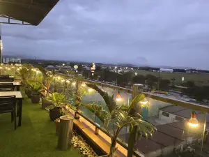 韓國城安吉利斯的星期天天空酒店，靠近克拉克國際機場