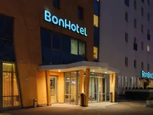 Bonhotel