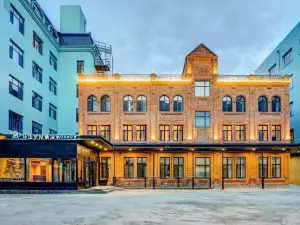 M Hotel