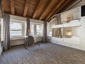 ダウンタウン ブティック ホステル