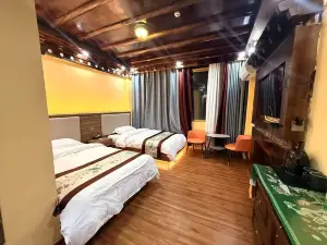 Zongba Yamu Homestay