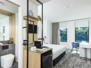 Oaks Cairns Hotel